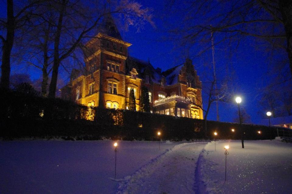 Thorskogs Slott Hotel Lödöse Exterior foto